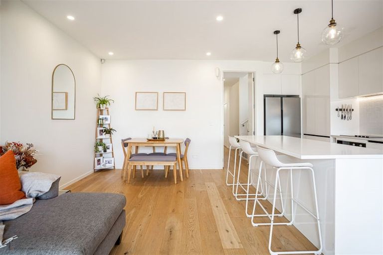 Photo of property in 20 Sioux Road, Hobsonville, Auckland, 0616