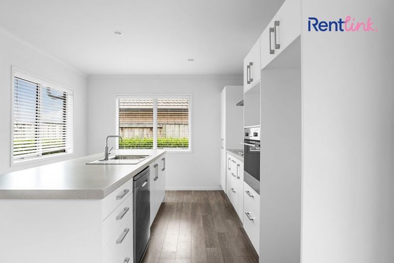 Photo of property in 265 Lakes Boulevard, Pyes Pa, Tauranga, 3112