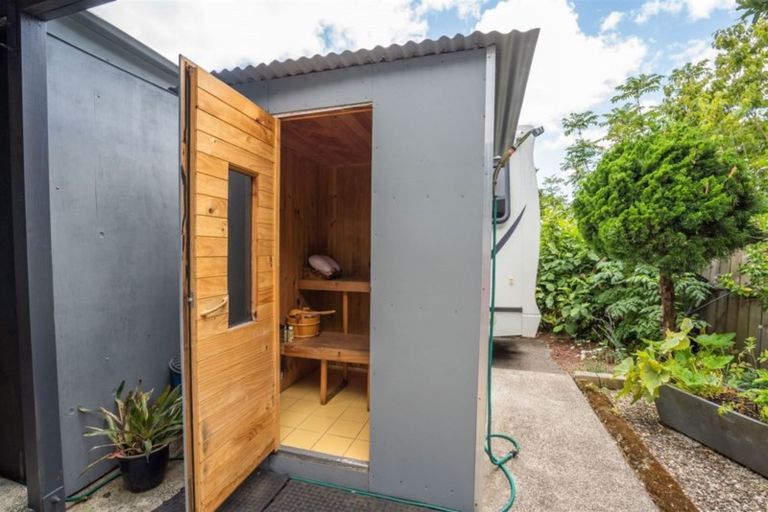 Photo of property in 14 Mariposa Place, Te Kamo, Whangarei, 0112