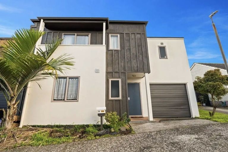 Photo of property in 50a Arawa Street, New Lynn, Auckland, 0600
