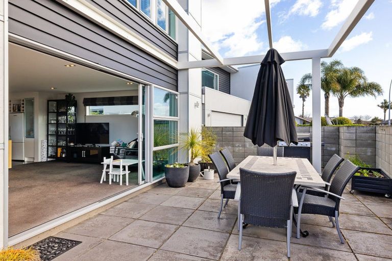 Photo of property in 4 The Palms, Rototuna, Hamilton, 3210