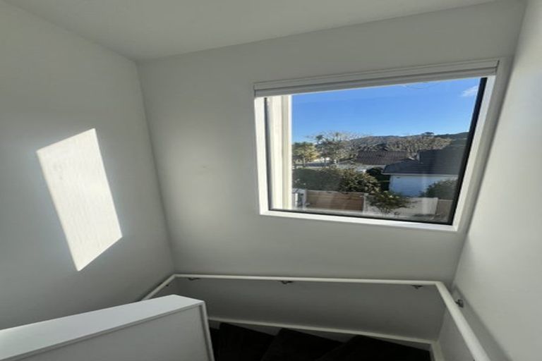 Photo of property in 1/50 Friend Street, Karori, Wellington, 6012