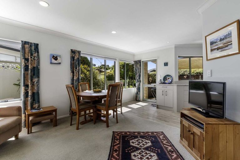 Photo of property in 1 Glenrowan Rise, Bethlehem, Tauranga, 3110