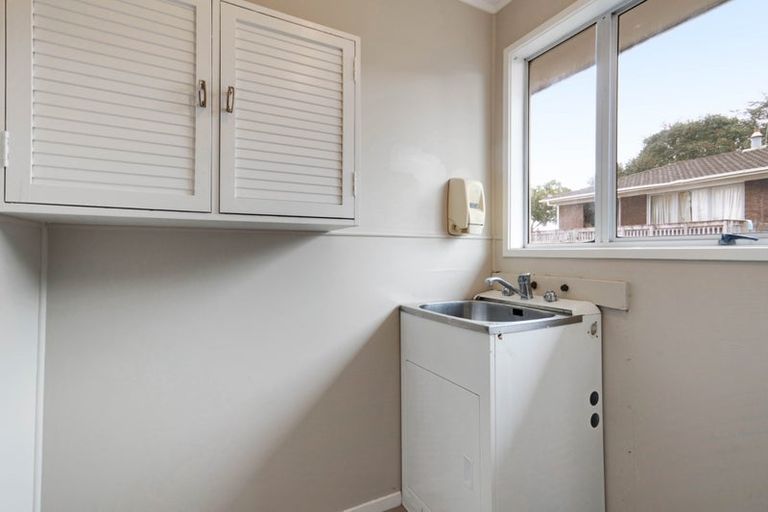 Photo of property in 10 Siska Place, Wattle Downs, Auckland, 2103