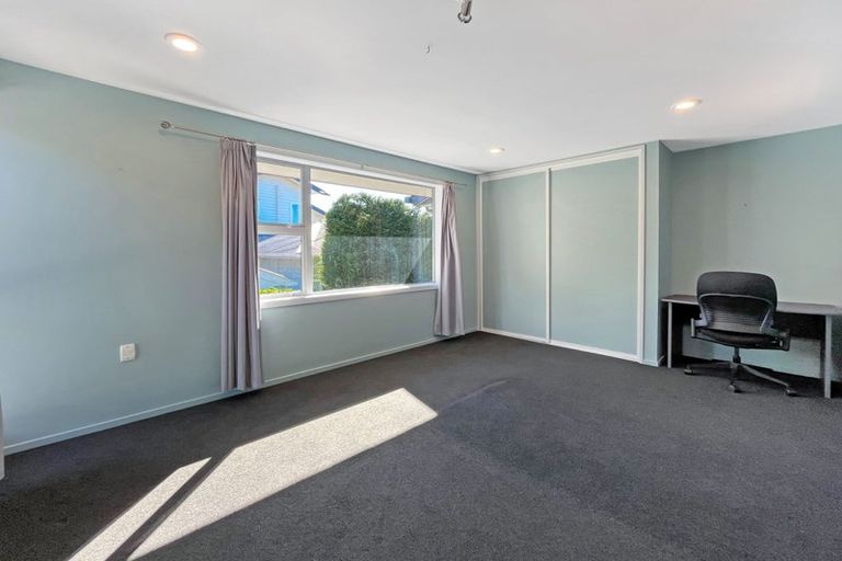 Photo of property in 53 Major Hornbrook Road, Mount Pleasant, Christchurch, 8081
