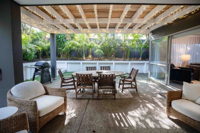 Photo of property in 4 Brandon Road, Manly, Whangaparaoa, 0930