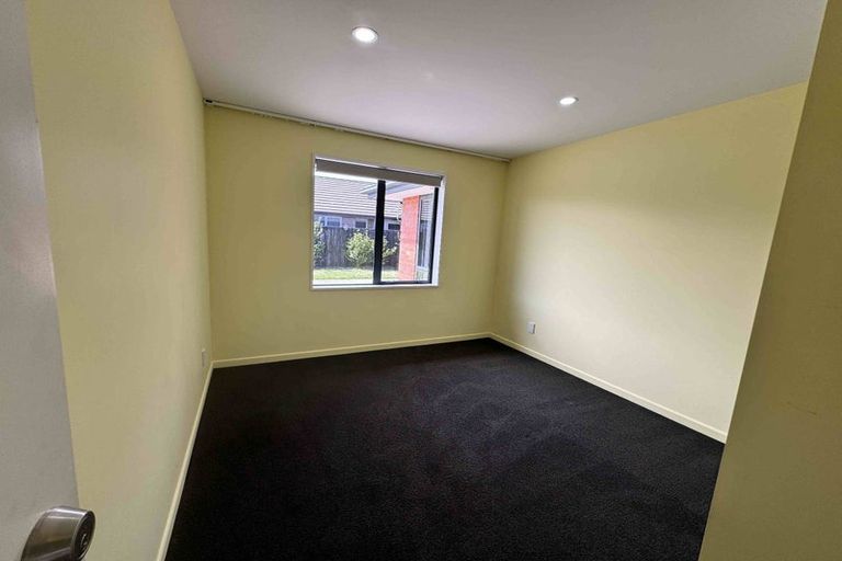Photo of property in 34 Davaar Crescent, Broomfield, Christchurch, 8042