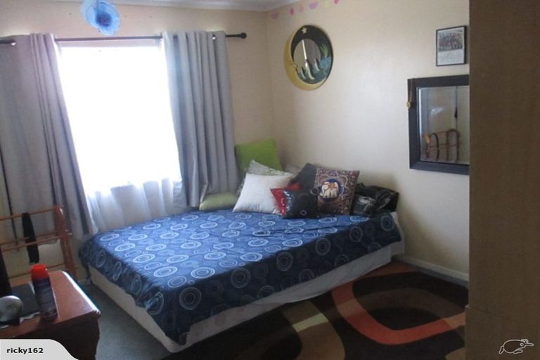 Photo of property in 8 Cardiff Place, Tamatea, Napier, 4112