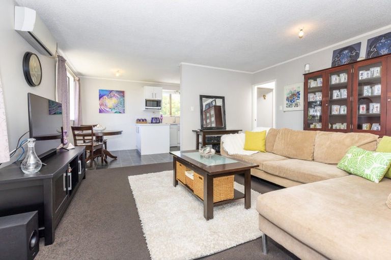 Photo of property in 8a Sunnyside Road, Nawton, Hamilton, 3200