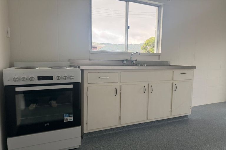 Photo of property in 7/30 Treadwell Street, Naenae, Lower Hutt, 5011