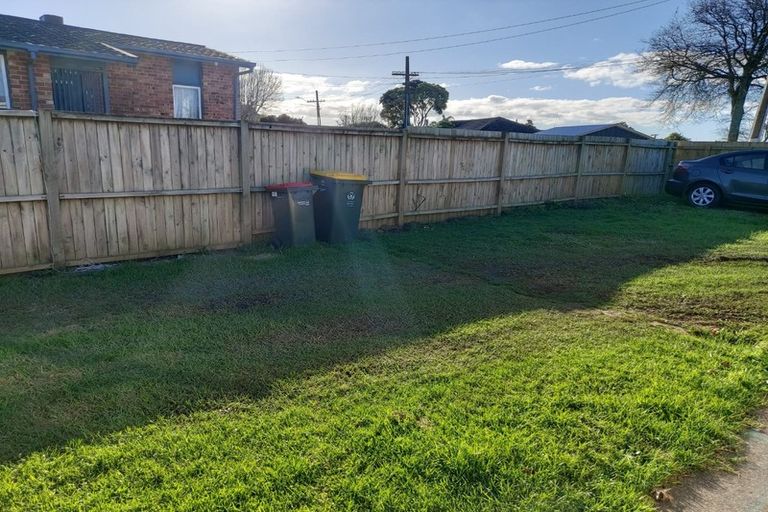 Photo of property in 20 Kohinoor Avenue, Mangere, Auckland, 2022