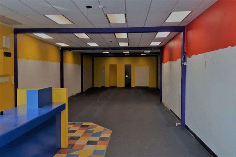 Photo of property in 35- 37 Main Street, Reefton, 7830