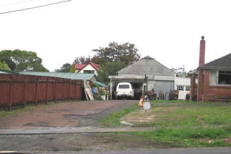 Photo of property in 42a/1 Woodglen Road, Glen Eden, Auckland, 0602