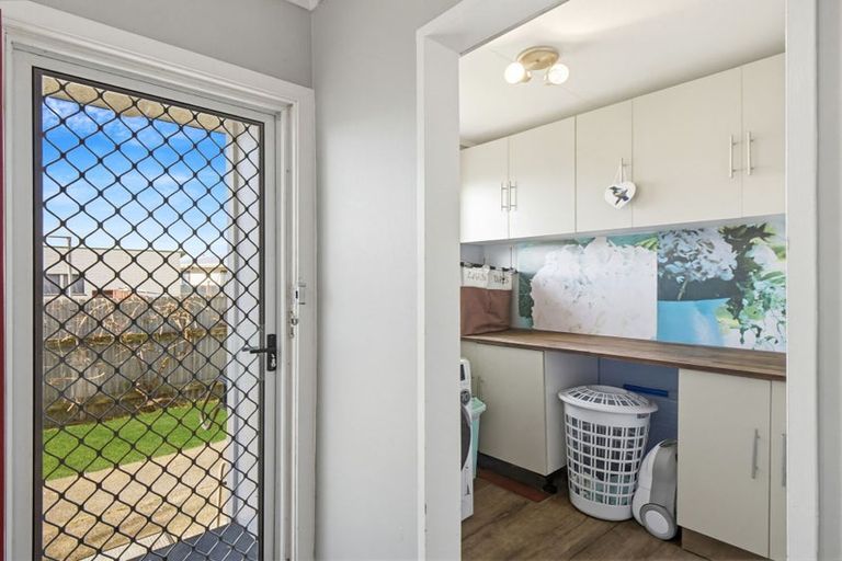 Photo of property in 17a Tainui Street, Castlecliff, Whanganui, 4501