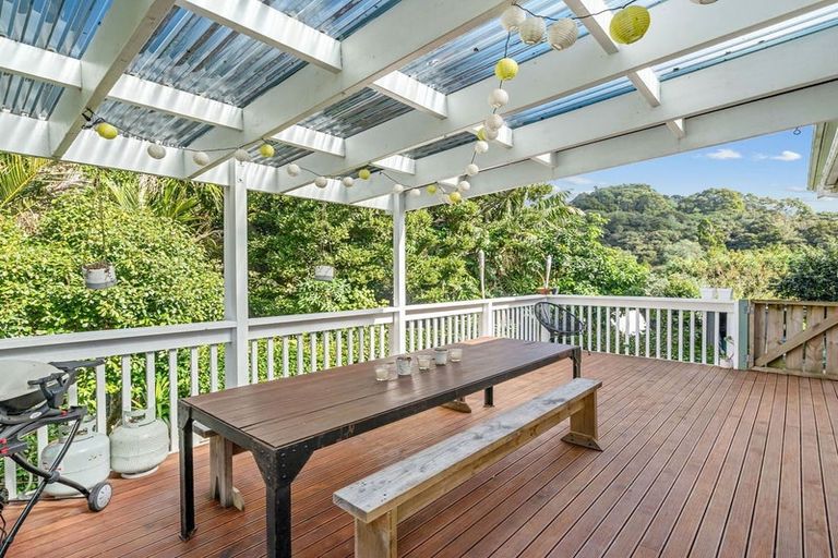 Photo of property in 1 Ranfurly Place, Te Kamo, Whangarei, 0112