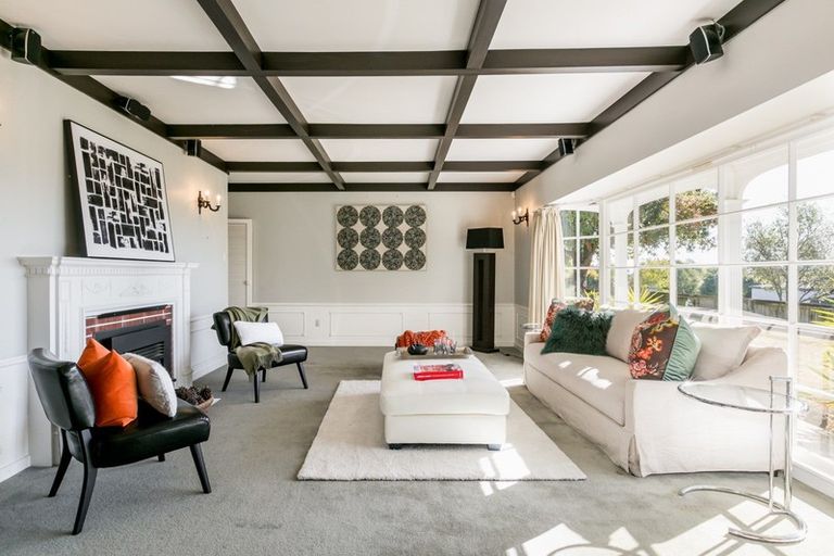 Photo of property in 40 Tauroa Road, Havelock North, 4130