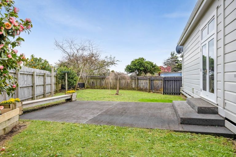 Photo of property in 16a Sunnyvale Street, Bell Block, New Plymouth, 4312