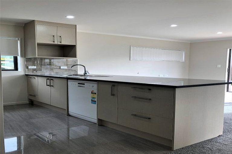 Photo of property in 4 Undine Street, Pakuranga, Auckland, 2010