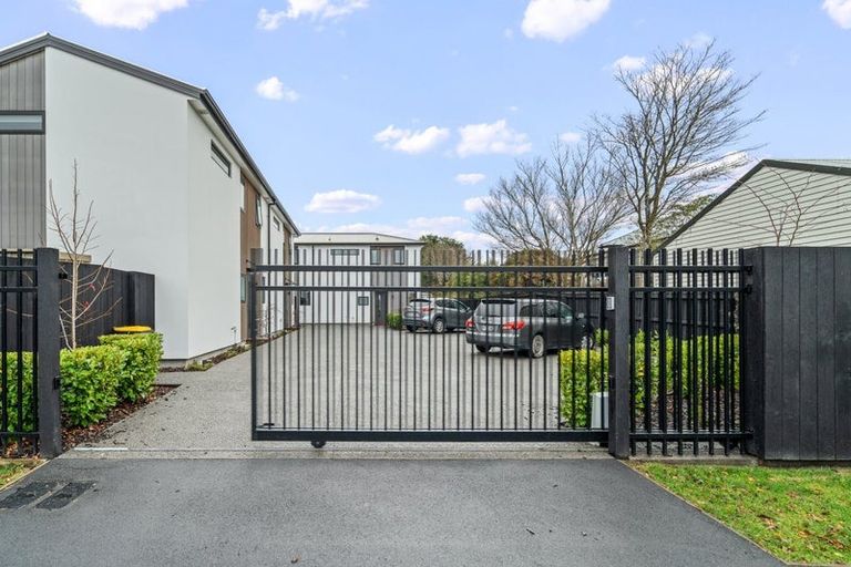Photo of property in 3/27 Winton Street, St Albans, Christchurch, 8014