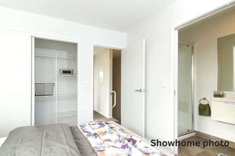 Photo of property in 11 Whati Lane, Henderson, Auckland, 0612