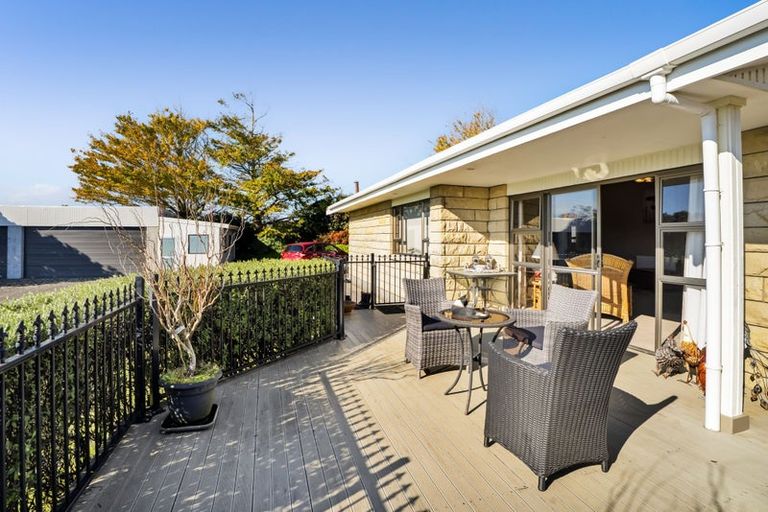 Photo of property in 97 Manutahi Road, Tarurutangi, New Plymouth, 4372