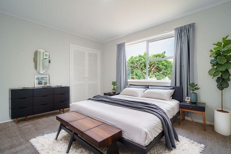 Photo of property in 15 Burndale Terrace, Manurewa, Auckland, 2102