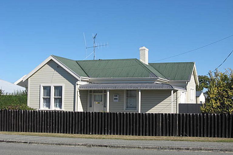 Photo of property in 137 High Street, Waimate, 7924