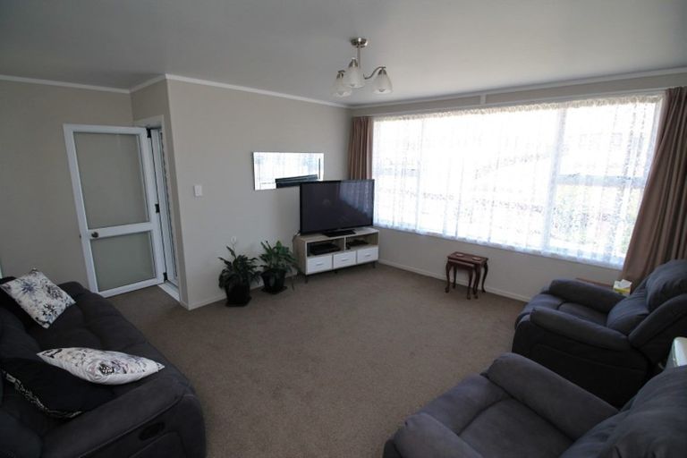 Photo of property in 12 Koreke Place, Tokoroa, 3420