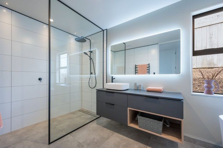 Photo of property in 99 Daelyn Drive, Richmond, 7020