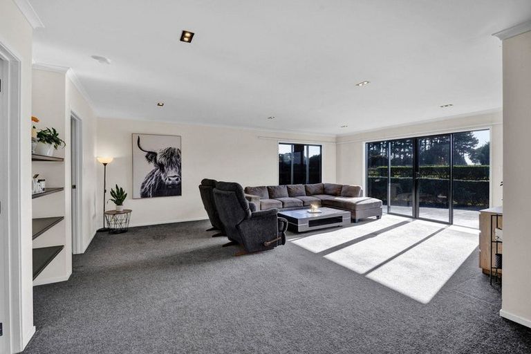 Photo of property in 105 Mawhitiwhiti Road, Normanby, Hawera, 4675