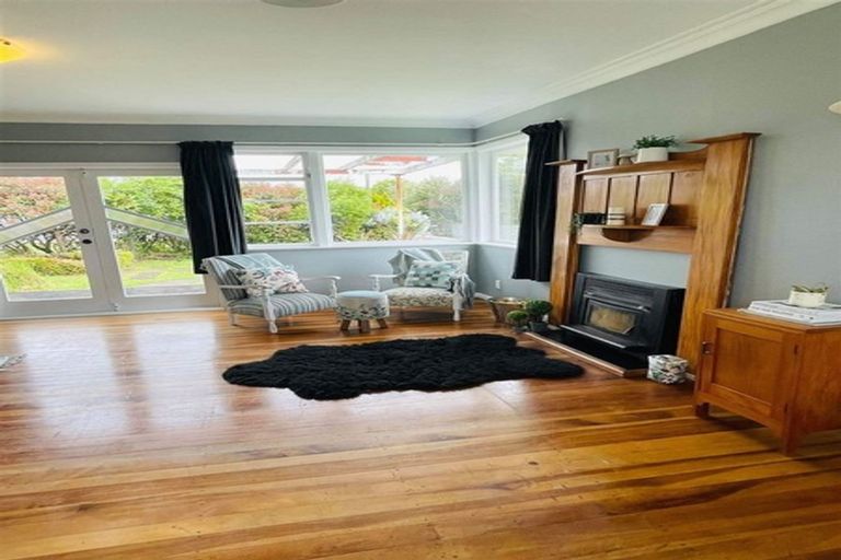 Photo of property in 6 Edinburgh Street, Levin, 5510