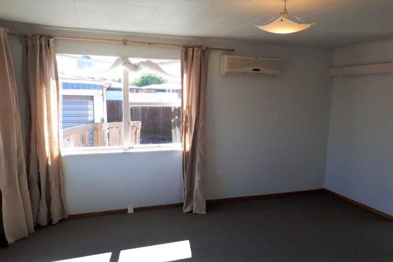 Photo of property in 53 Cornwall Street, St Albans, Christchurch, 8014