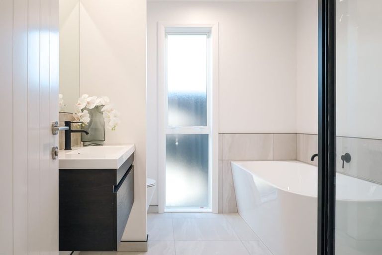 Photo of property in 102 Freedom Drive, Kelvin Grove, Palmerston North, 4470