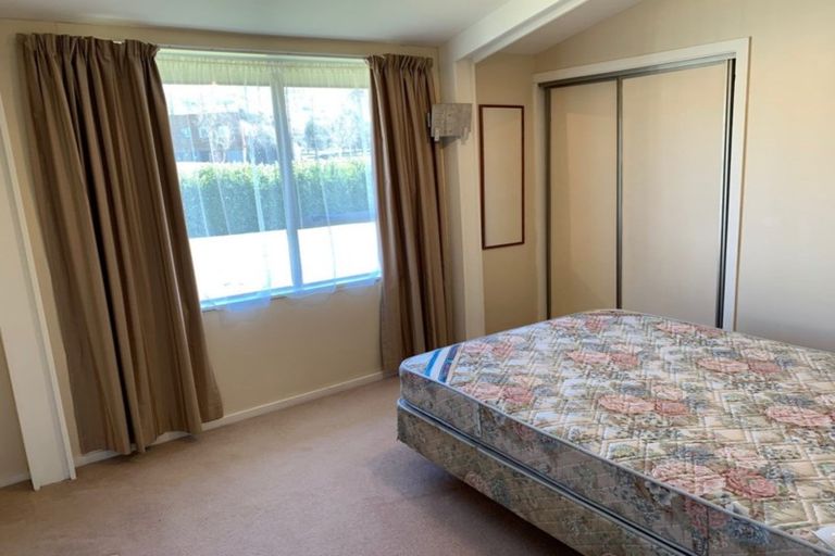 Photo of property in 2 Kirtle Place, Cromwell, 9310