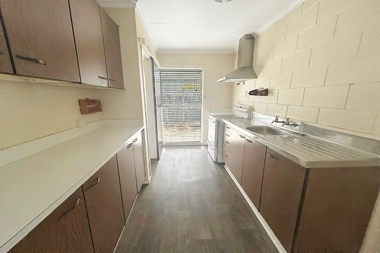 Photo of property in 19c Churchill Avenue, Hokowhitu, Palmerston North, 4410