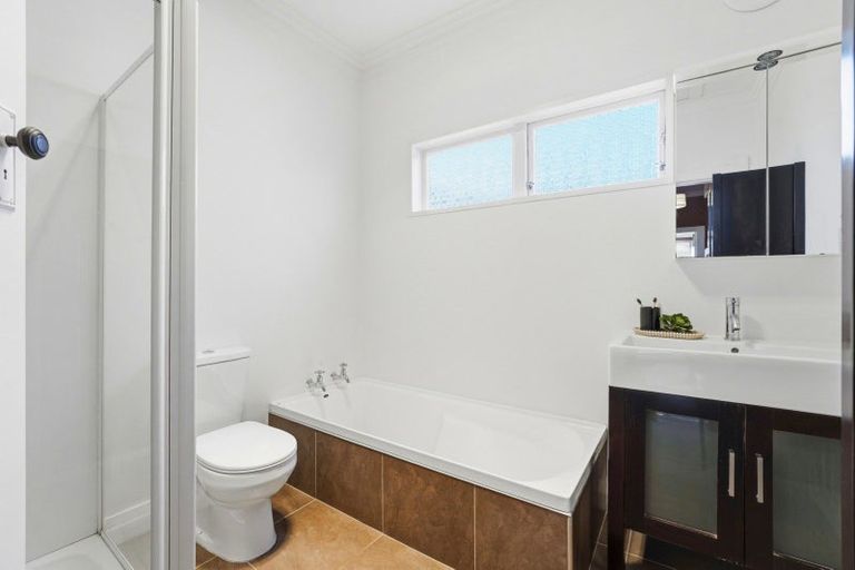 Photo of property in 21 Godwin Crescent, College Estate, Whanganui, 4500