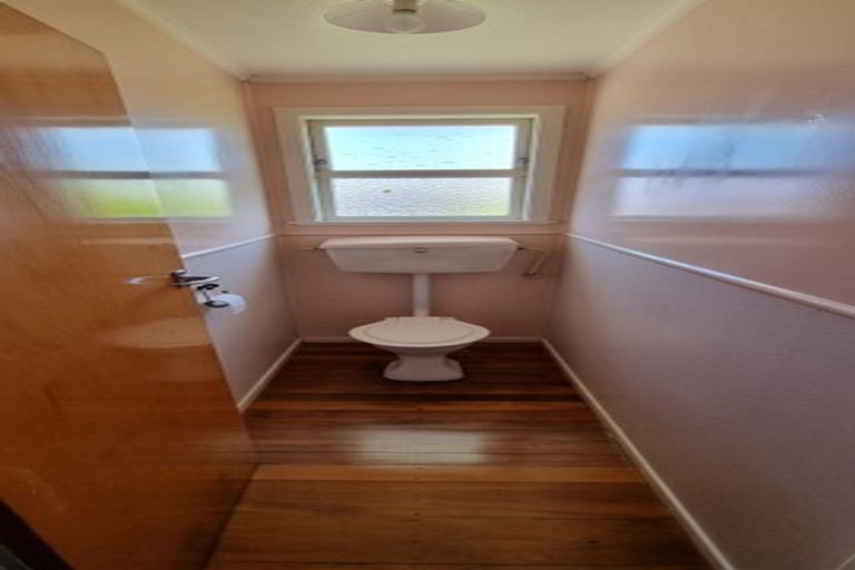 Photo of property in 13 Friedlanders Road, Manurewa, Auckland, 2102