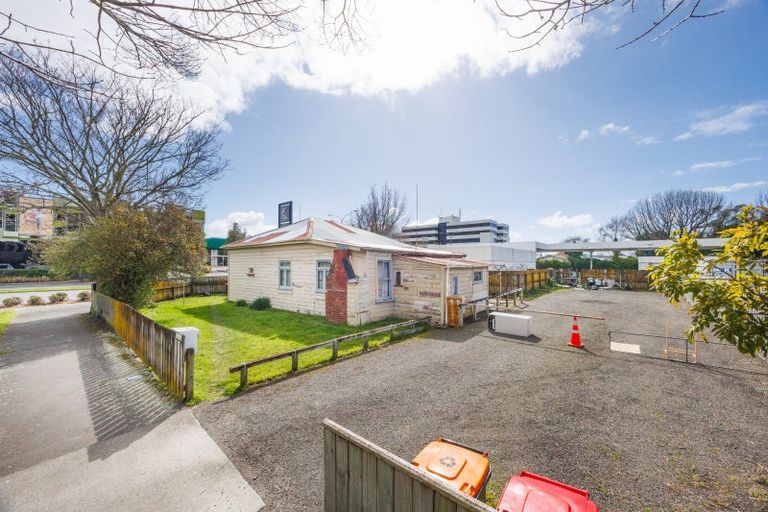 Photo of property in 1 Ranfurly Street, Palmerston North, 4410