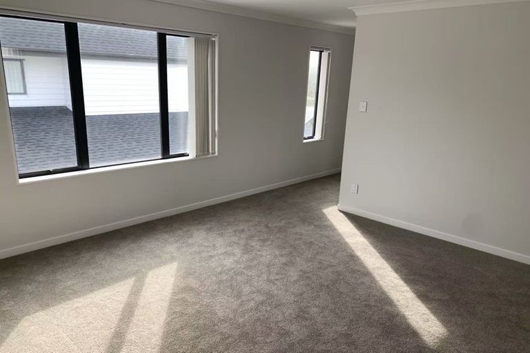 Photo of property in 38 Kotuitui Drive, Wainui, Silverdale, 0992
