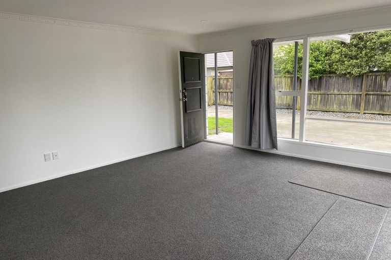 Photo of property in 38 Lamorna Road, Parklands, Christchurch, 8083