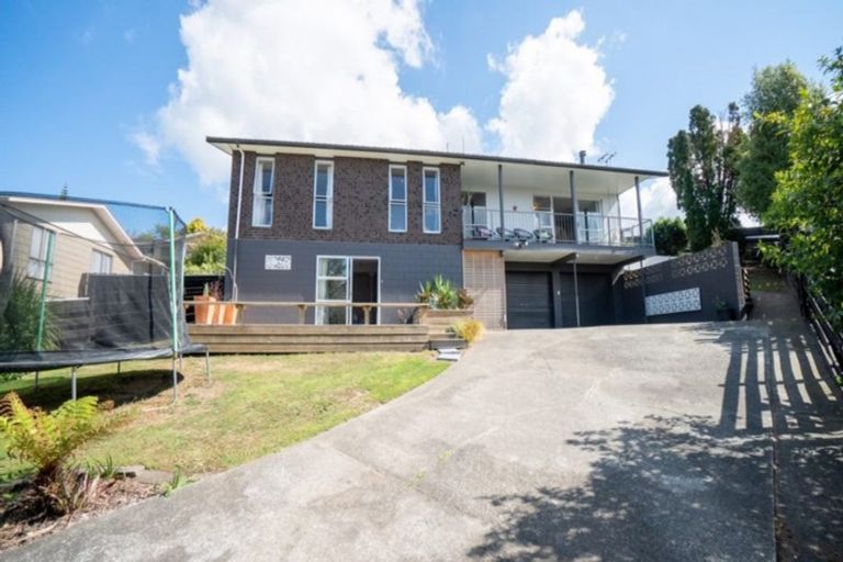 Photo of property in 6 Eastview Place, Feilding, 4702