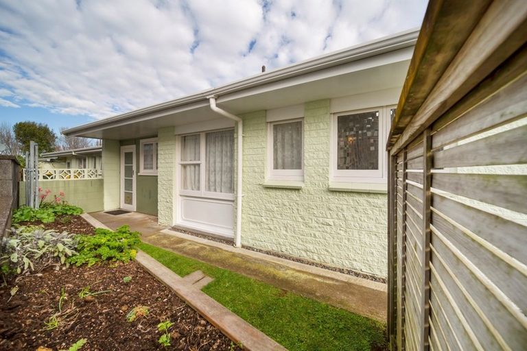 Photo of property in 93a Tukapa Street, Westown, New Plymouth, 4310