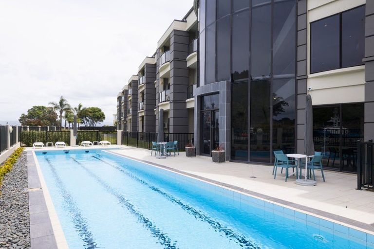 Photo of property in 117/2 Reads Quay, Gisborne, 4010