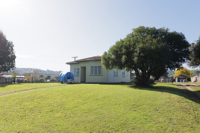 Photo of property in 135 Esplanade, Te Kuiti, 3910