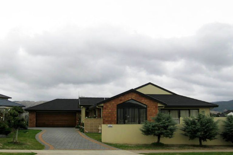 Photo of property in 15 Rifleman Lane, Paraparaumu Beach, Paraparaumu, 5032