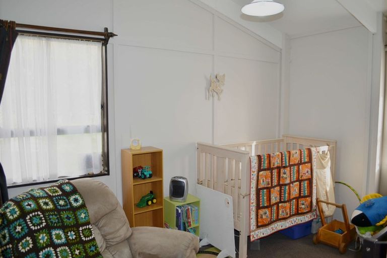 Photo of property in 6 Manurewa Grove, Wainuiomata, Lower Hutt, 5014