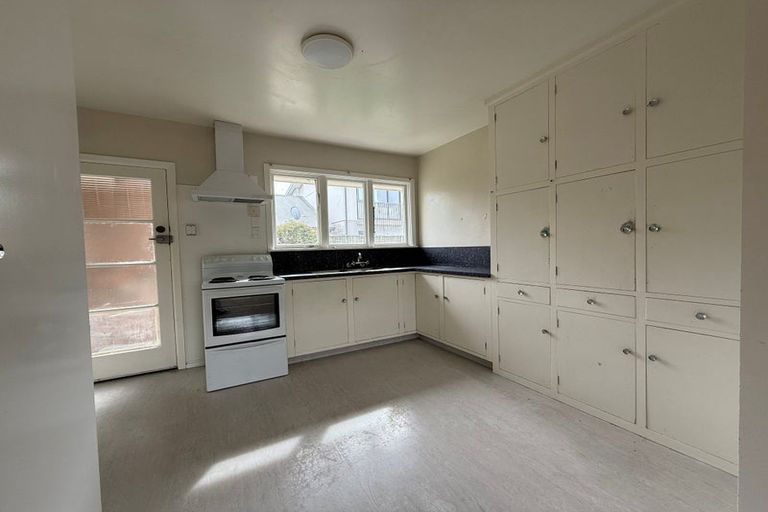 Photo of property in 1/24 Newbery Street, Opawa, Christchurch, 8023