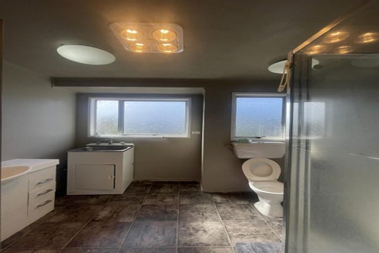 Photo of property in 49 Walworth Avenue, Pakuranga Heights, Auckland, 2010