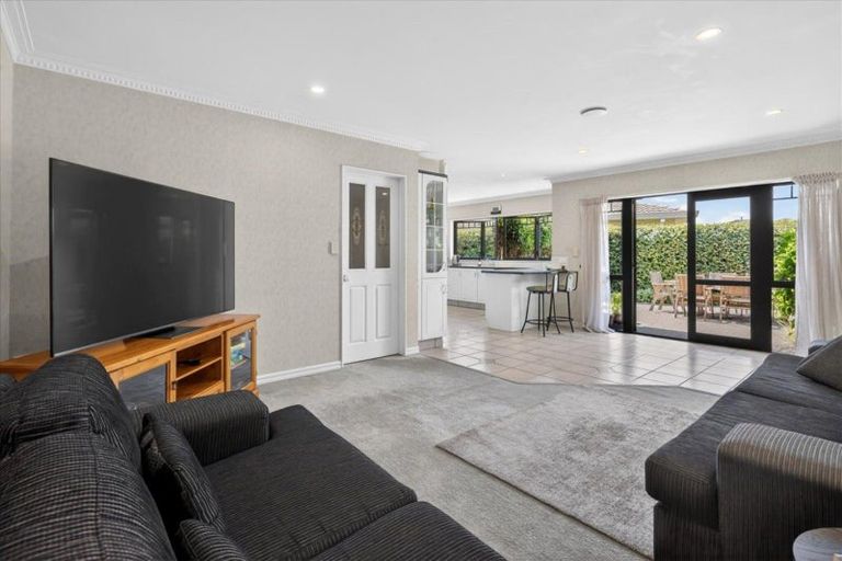Photo of property in 4 Halesia Place, Mount Maunganui, 3116