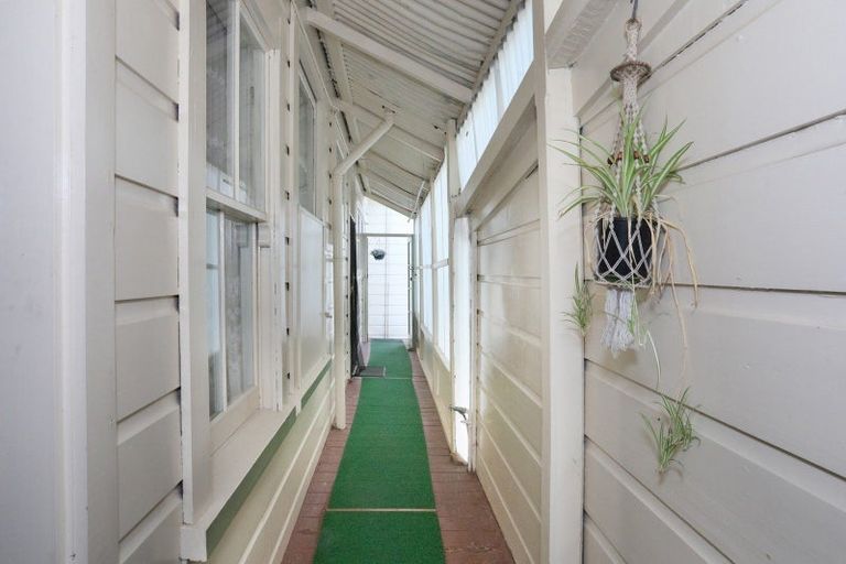 Photo of property in 142 Manchester Street, Feilding, 4702